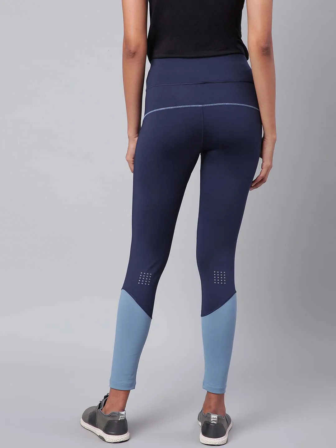 Alcis Women Navy Blue Secure Fit Colourblocked Cropped Training Tights