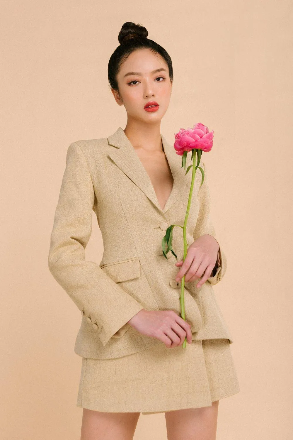 Bella Linen Double-Breasted Blazer