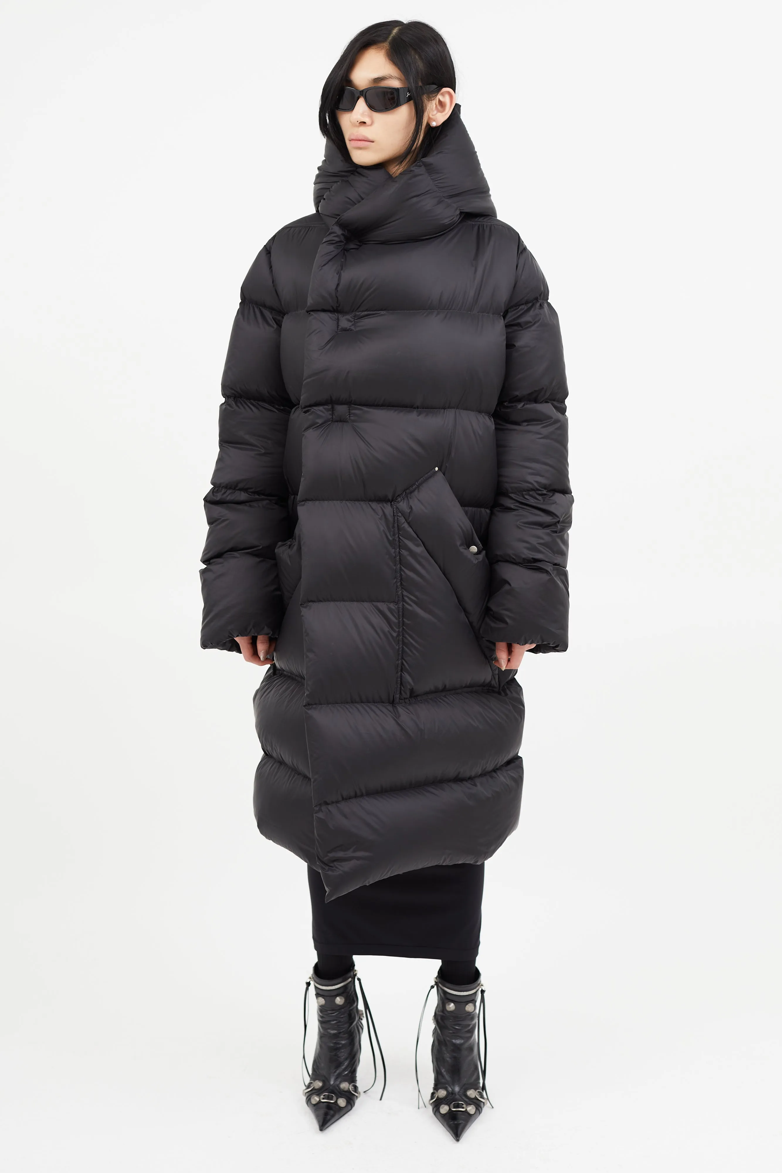 FW 2020 Black Down Coat