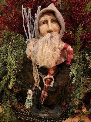 #HOLSAN7 Primitive Handmade Clay Face & Wool Santa