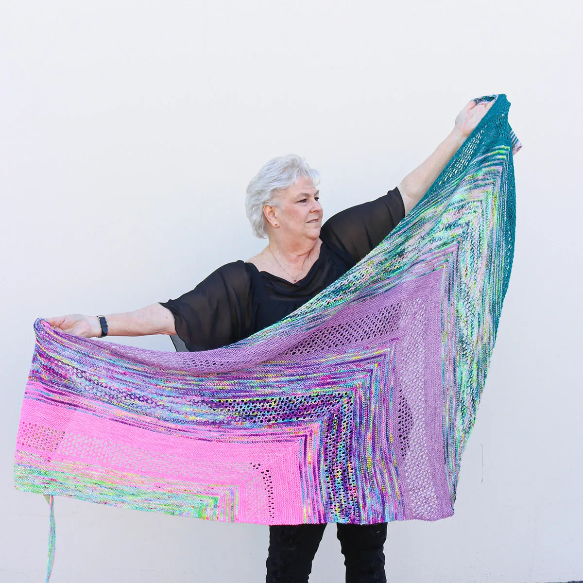 Winni's Find Your Fade Shawl