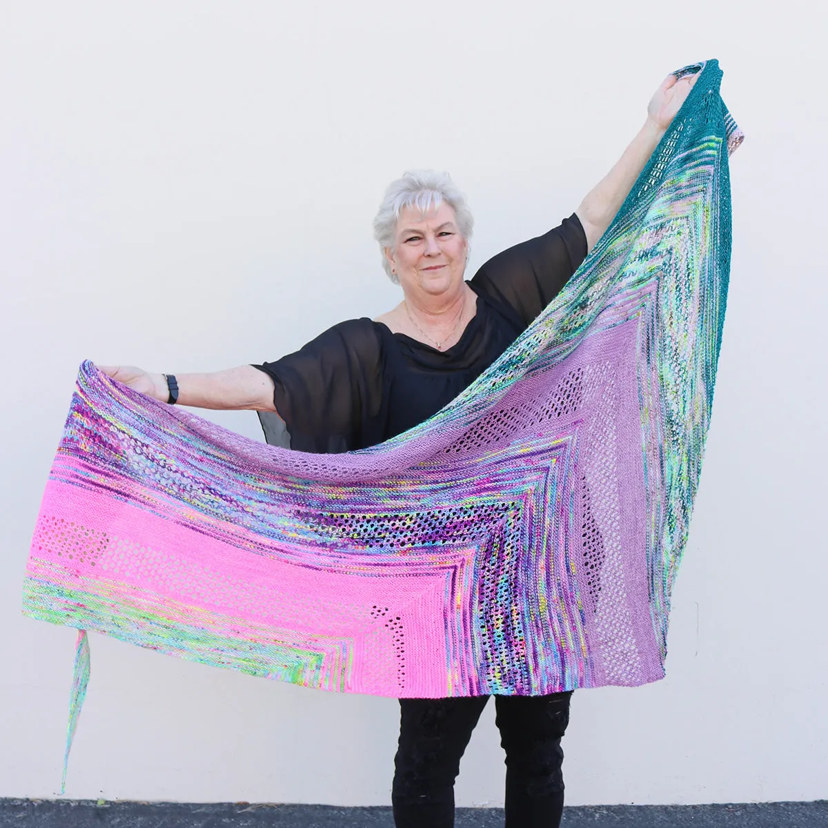 Winni's Find Your Fade Shawl